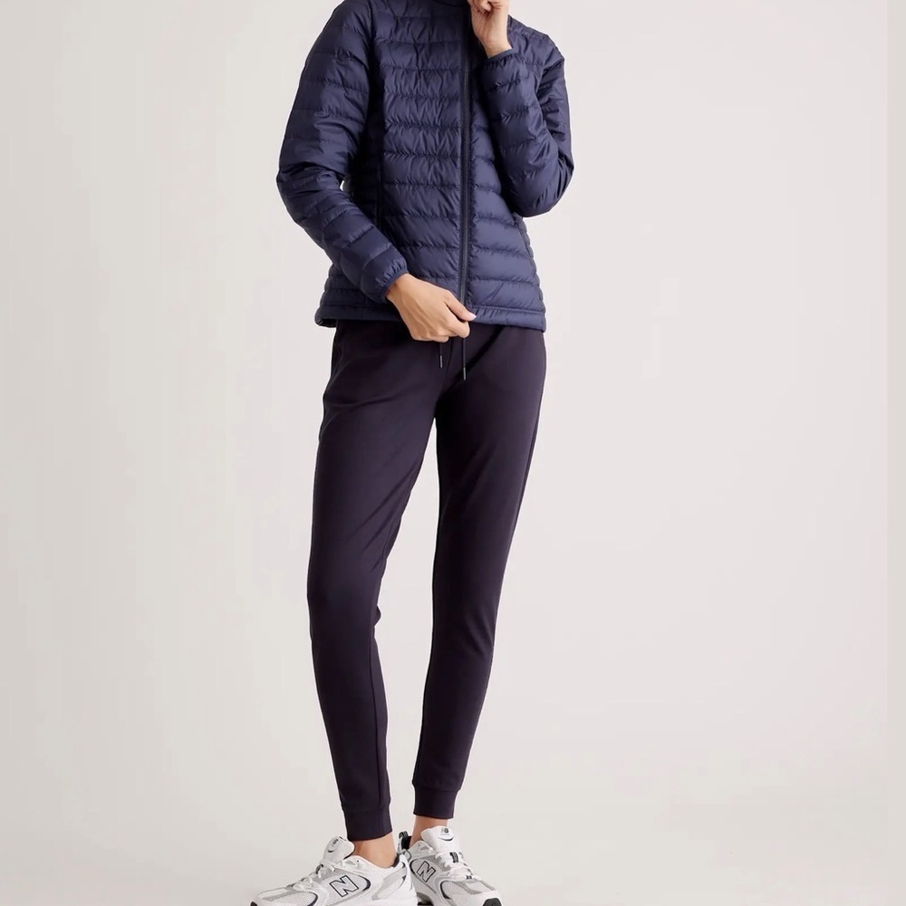 SZ S Uniqlo Super Lightweight Navy Blue Puffer Jacket